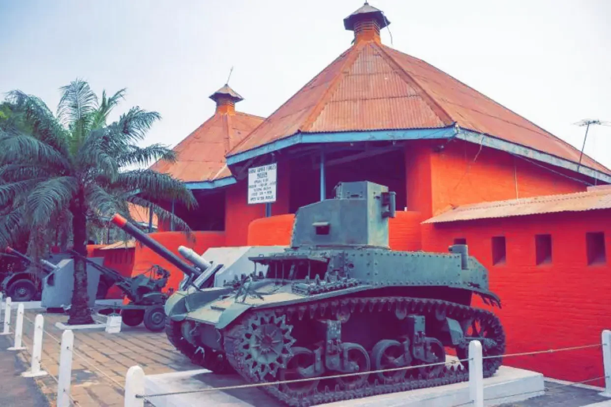 Fort Kumasi